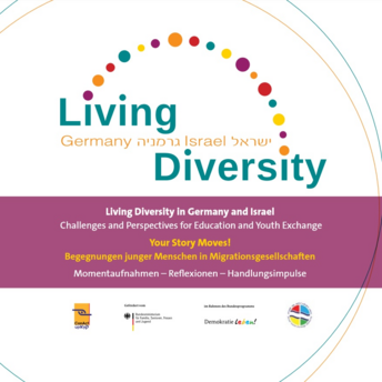 Cover der Living Diversity Broschüre "Your Story Moves"
