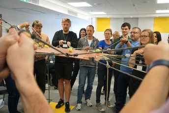 Teilnehmende beim 1. Teil des New Con-T-Acts Match-Making-Seminars