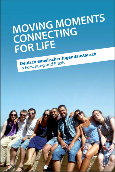 Buchcover: Moving Moments Connecting For Life