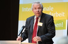 Internationale Jugendarbeit vermittele interkulturelle Kompetenzen: Prof. Klaus Schäfer, Ministerium für Generationen, Familie, Frauen und Integration, NRW